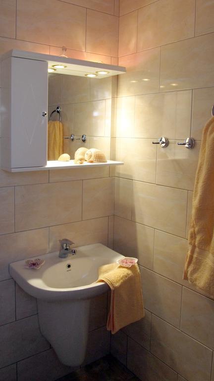 Villa Yiotevi Poros Town Kamer foto